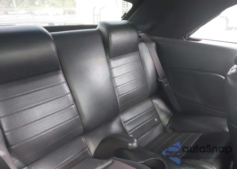 2006 Ford Mustang Gt из США, поврежденный, VIN 1ZVFT85H565263785